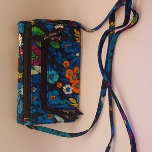 Vera‎ Bradley cross body wallet